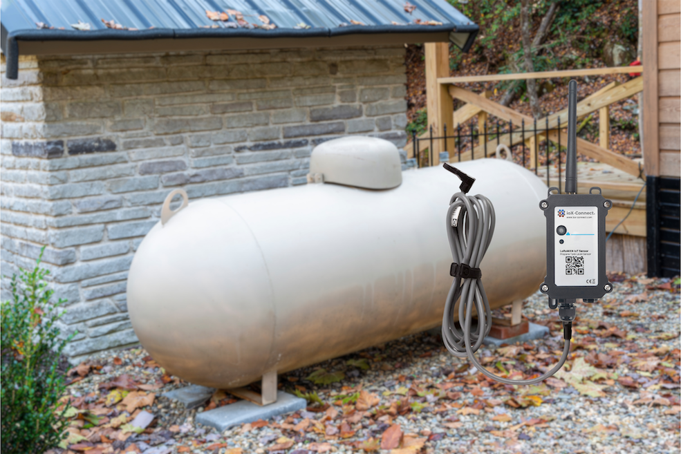 LoRaWAN Propane Tank Monitoring Sensor_Backyard Propane Tank